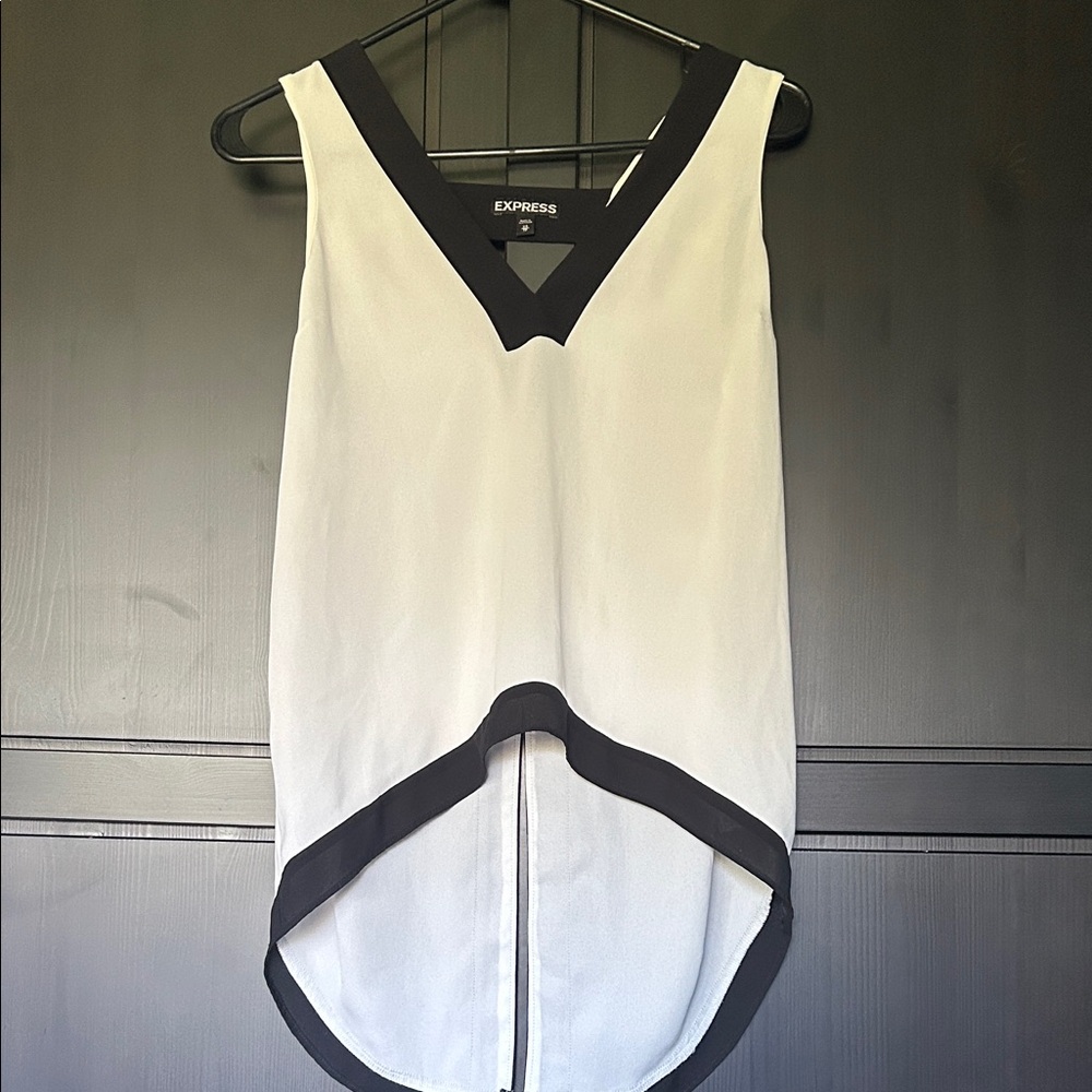 Express Women's Black Trim White Tank Top